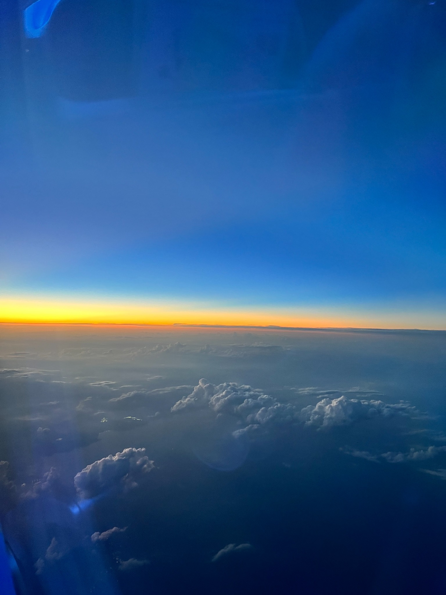 新しい始まりを感じる空